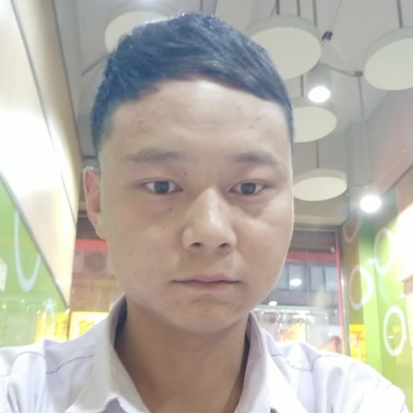 妩媚扯万宝路的照片