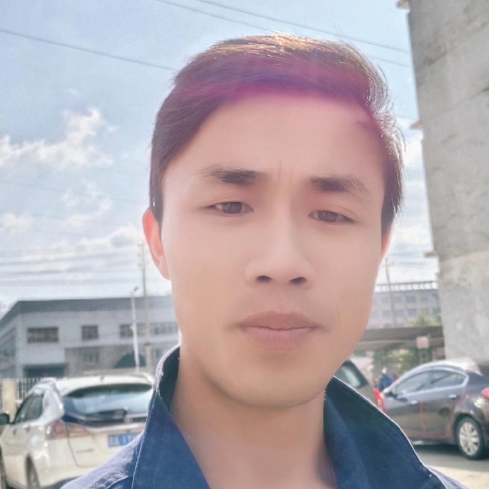 满眼都是小星星的照片