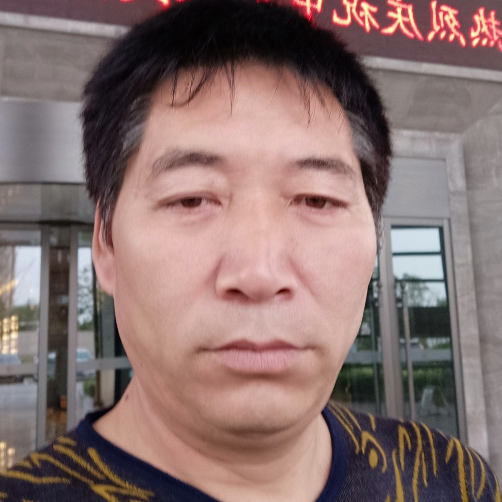 负责凝眸枫叶的照片