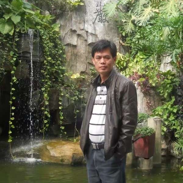 玩童大叔的照片