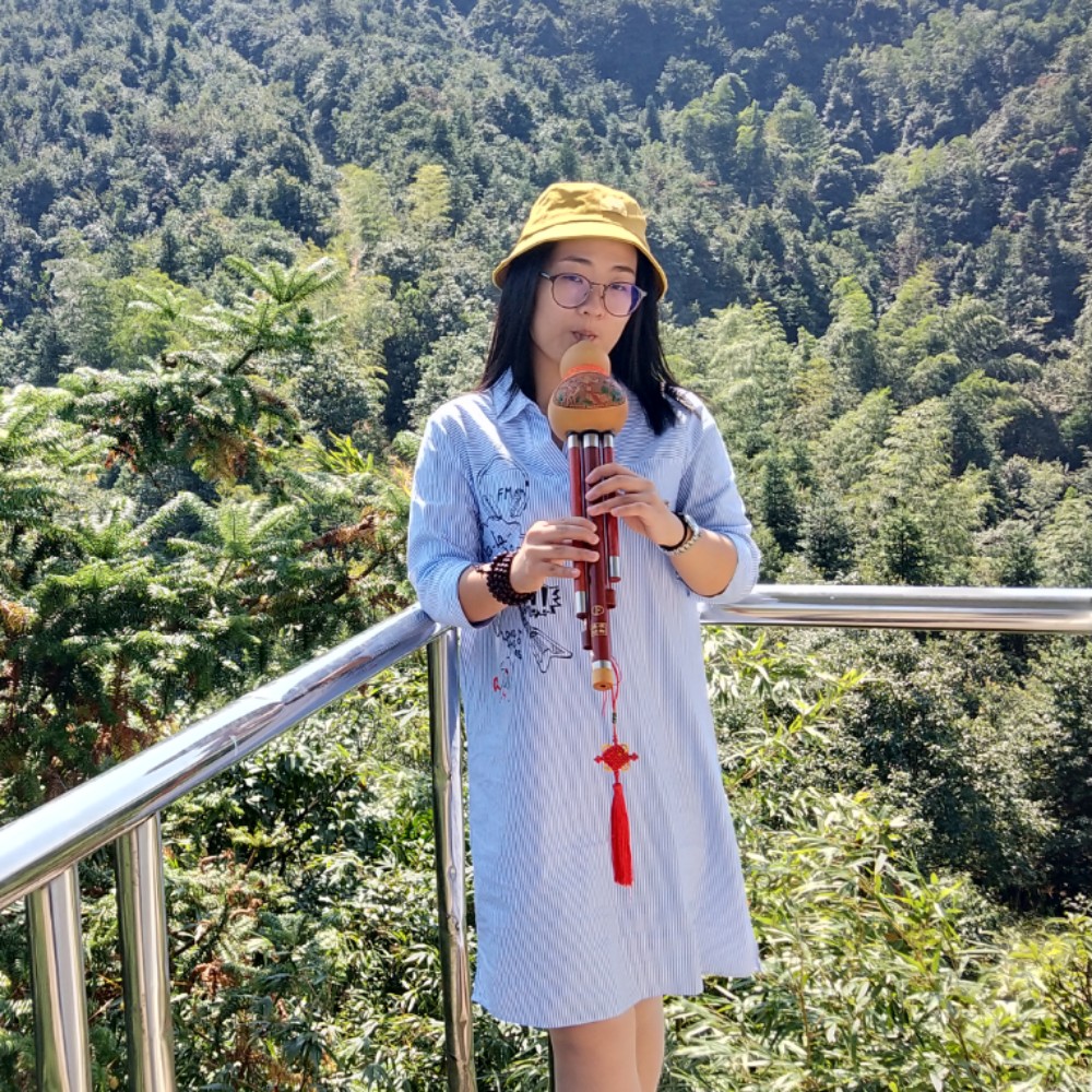 云沂的照片