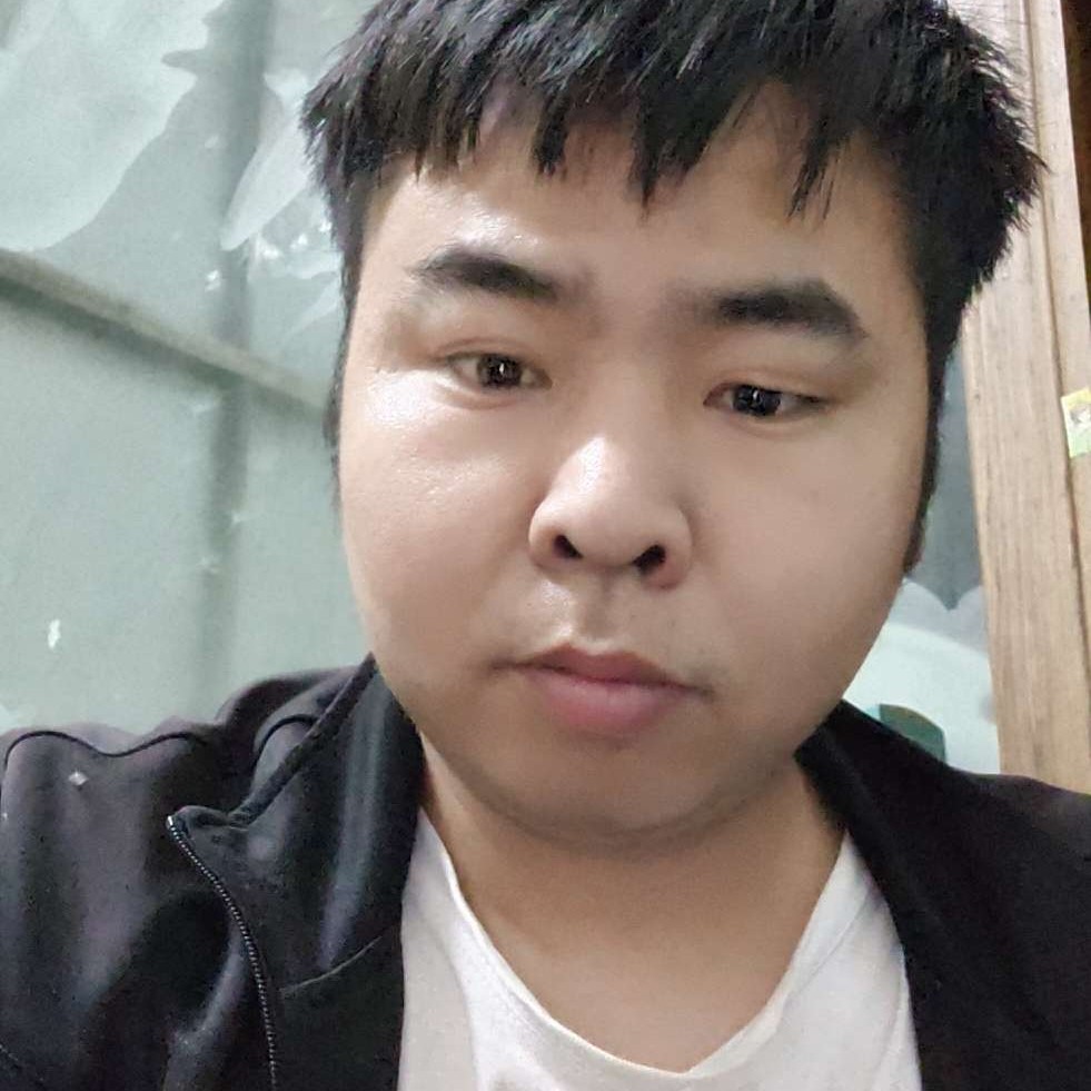 蜻蜓等待華麗的照片