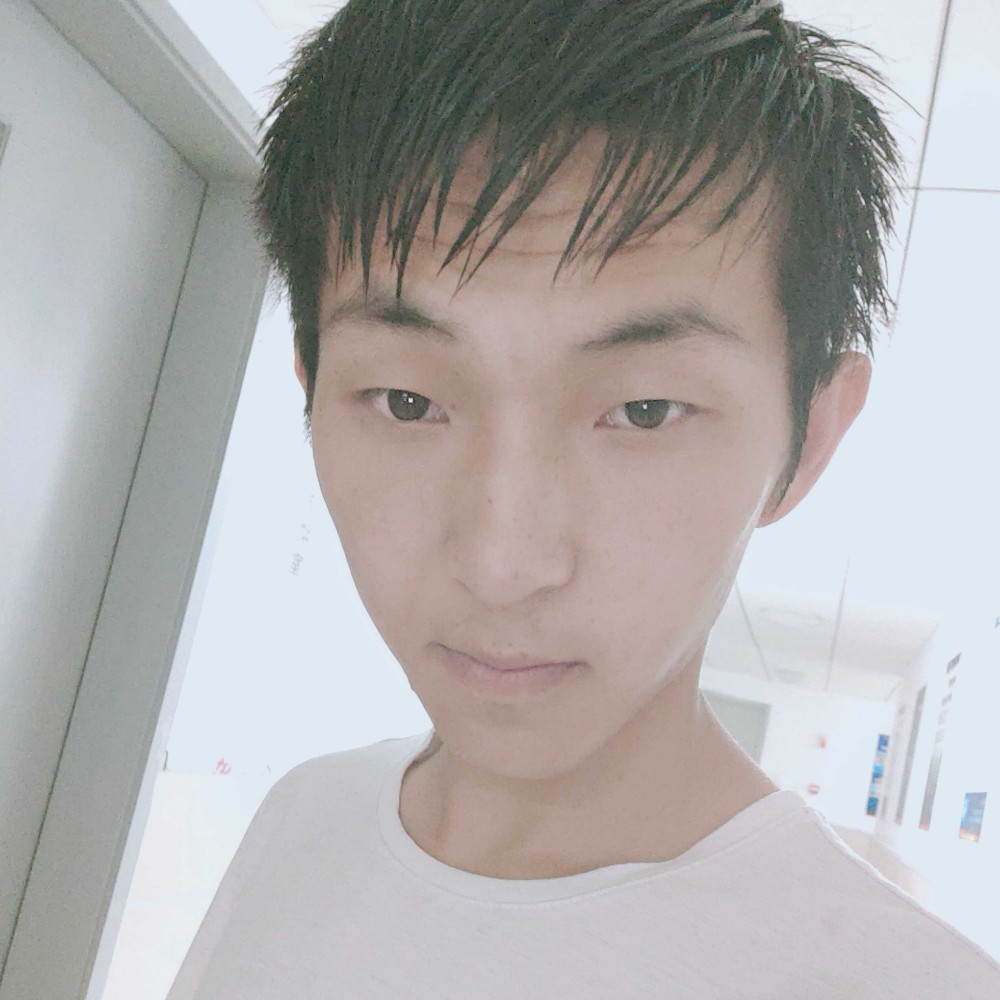 爱听歌泪了余音的照片