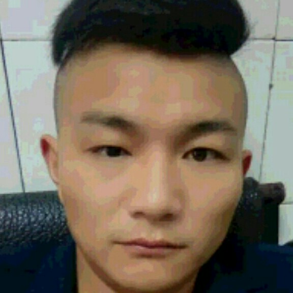 暖心盟大叔的照片
