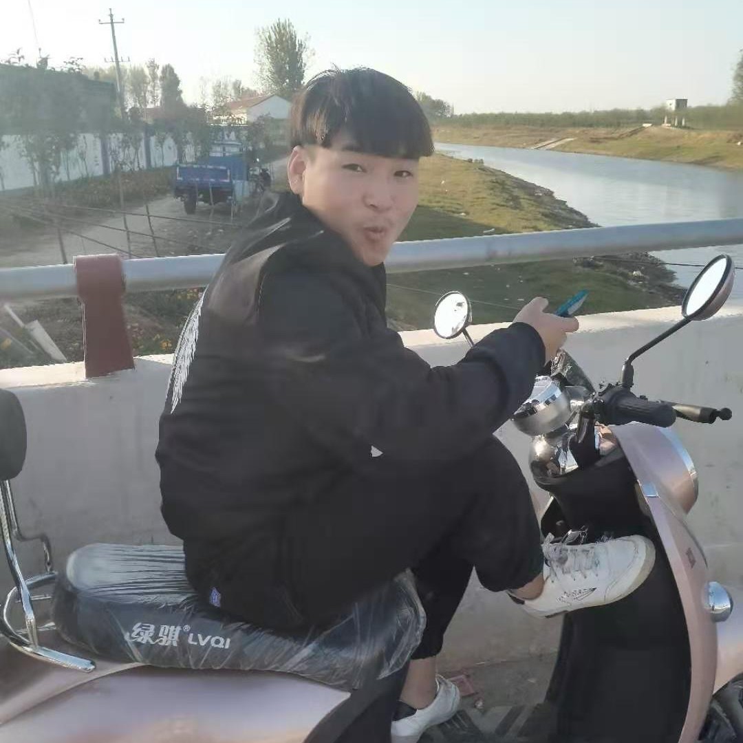 留胡子那翅膀的照片