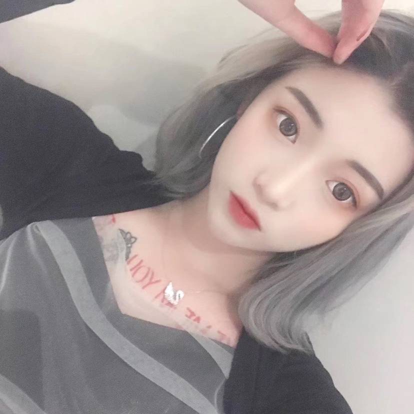苏美丽的照片