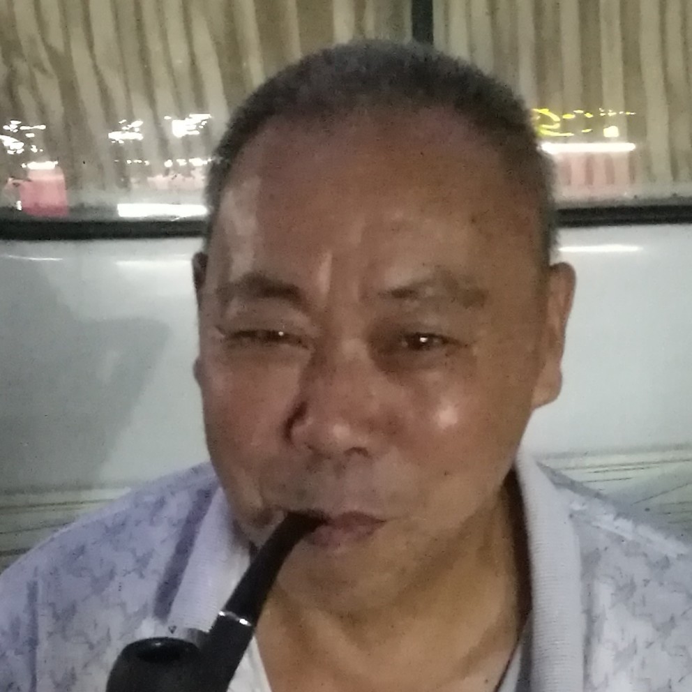 小熊猫糟糕的照片