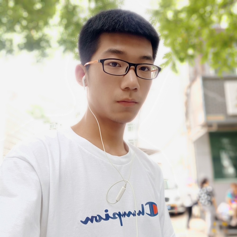 潇洒草莓的照片