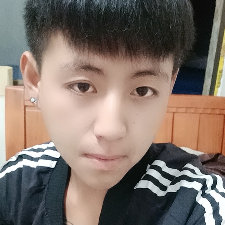 小丸子蹁跹魔幻的照片