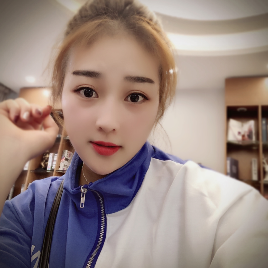 矜柔笑卡布奇诺的的照片