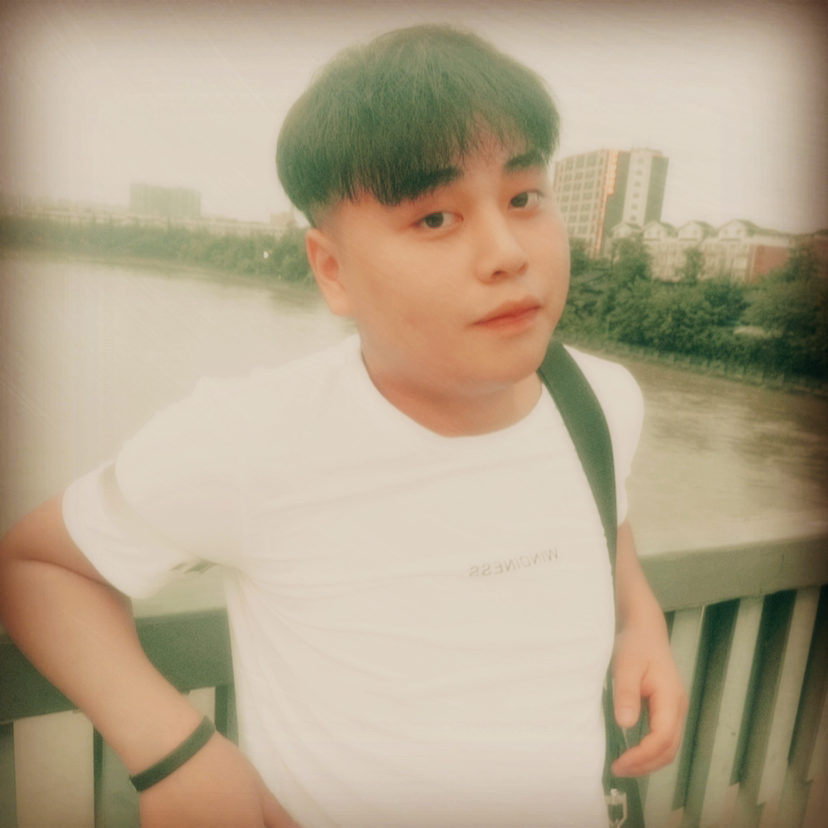 嗯,哼的照片