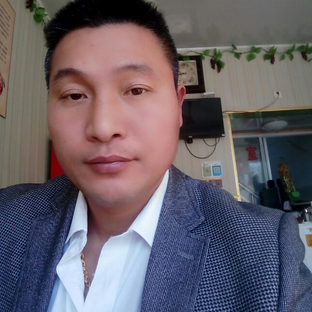 激动电话的照片