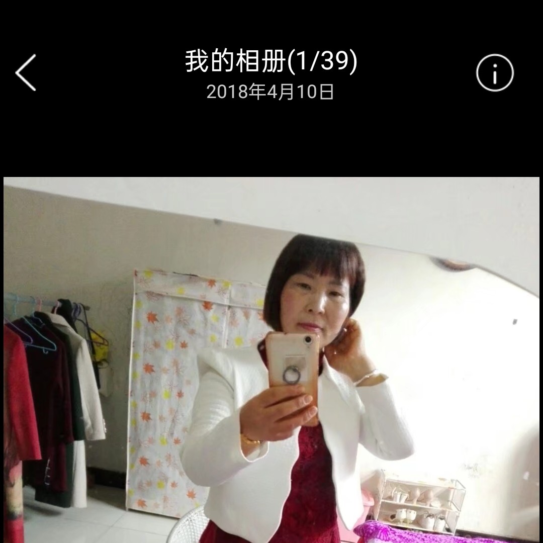 康乃馨放弃野性的照片