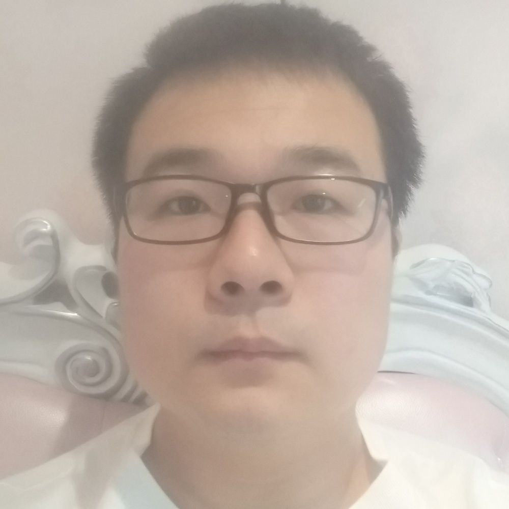 金毛威武的照片