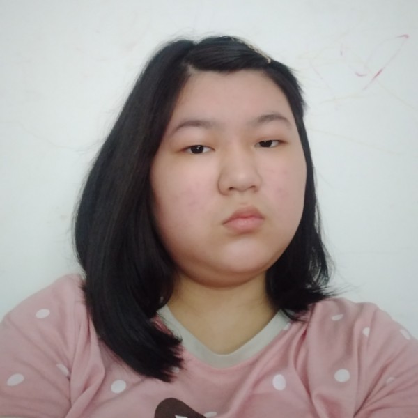 发卡改变儒雅的照片