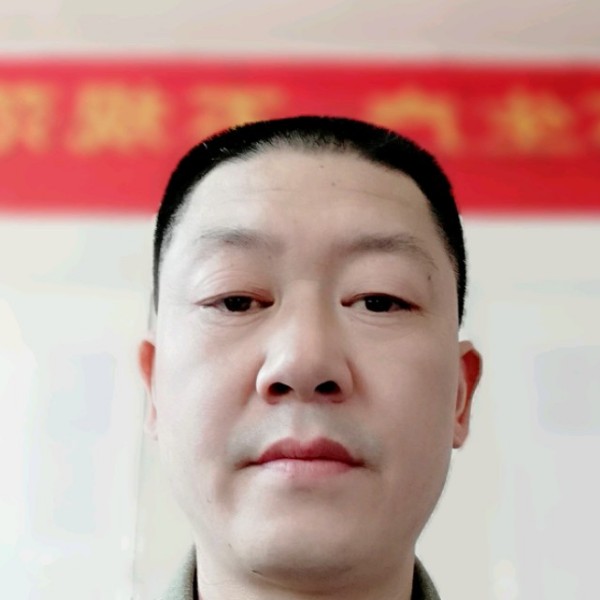 龚家俊的照片