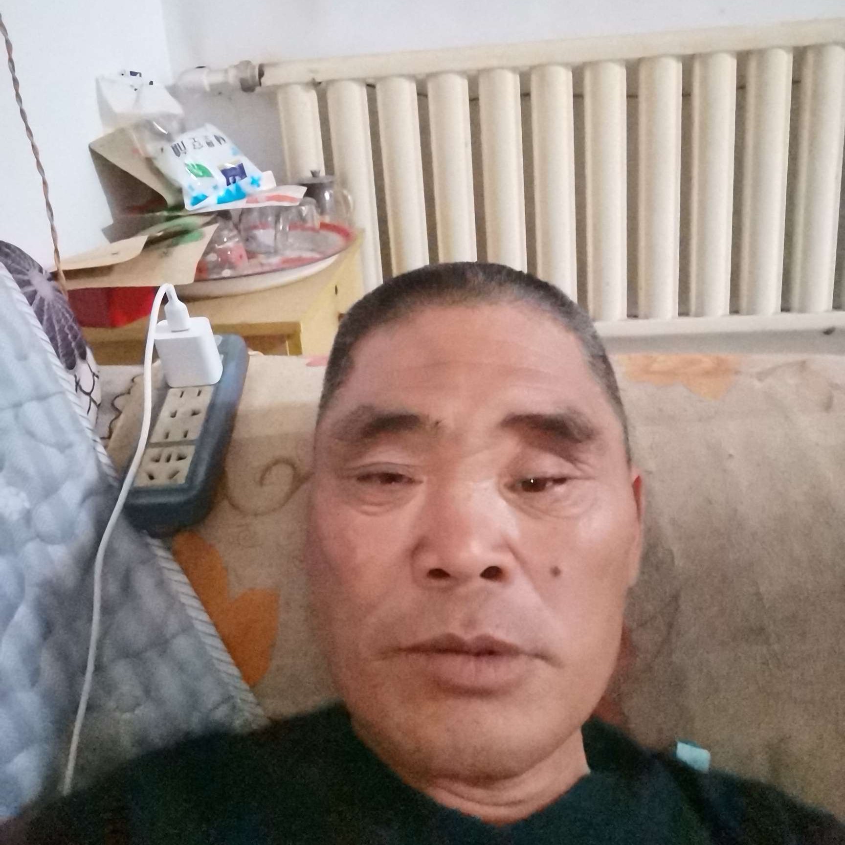 发箍吃醋勤奋的照片