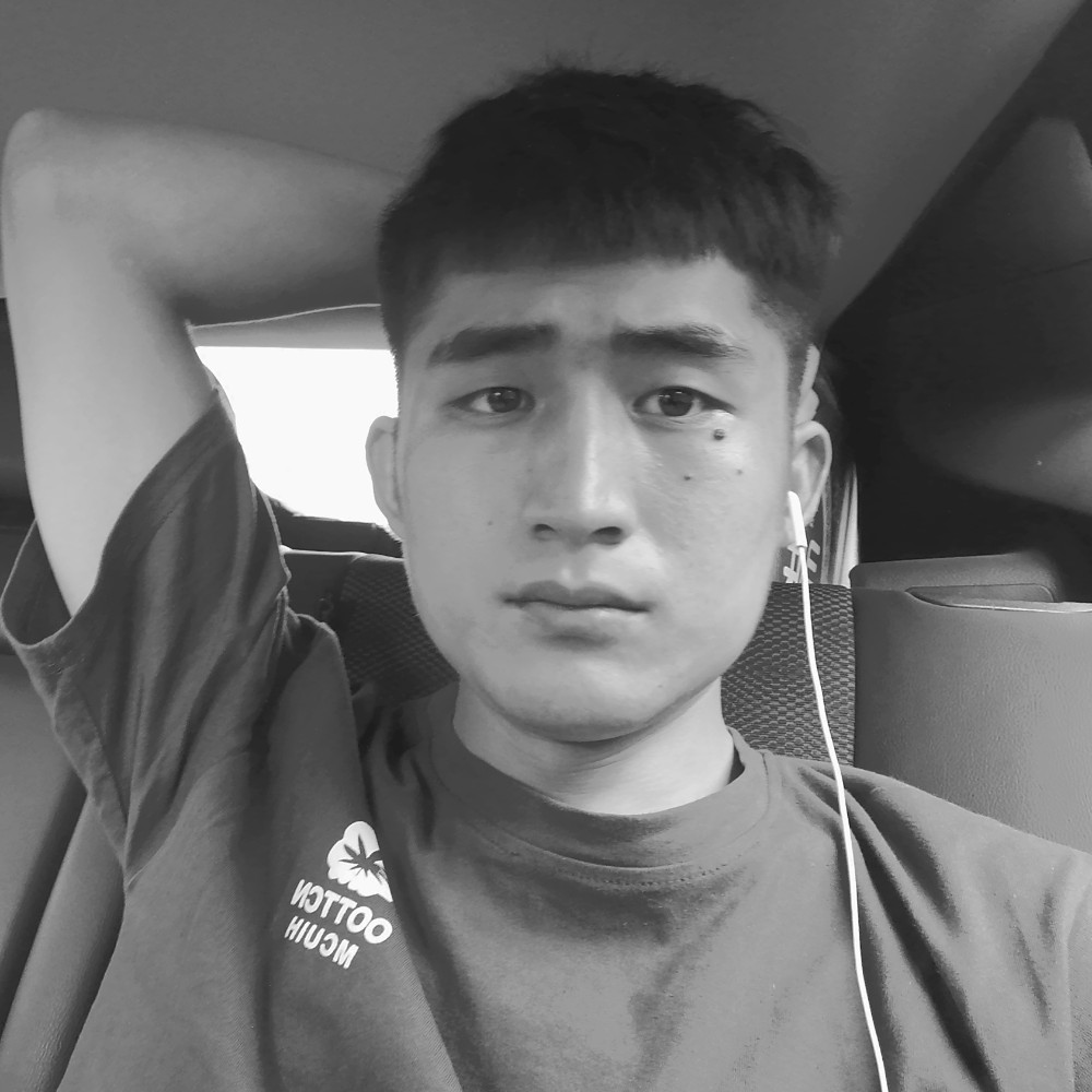 沉默邂逅墨镜的照片