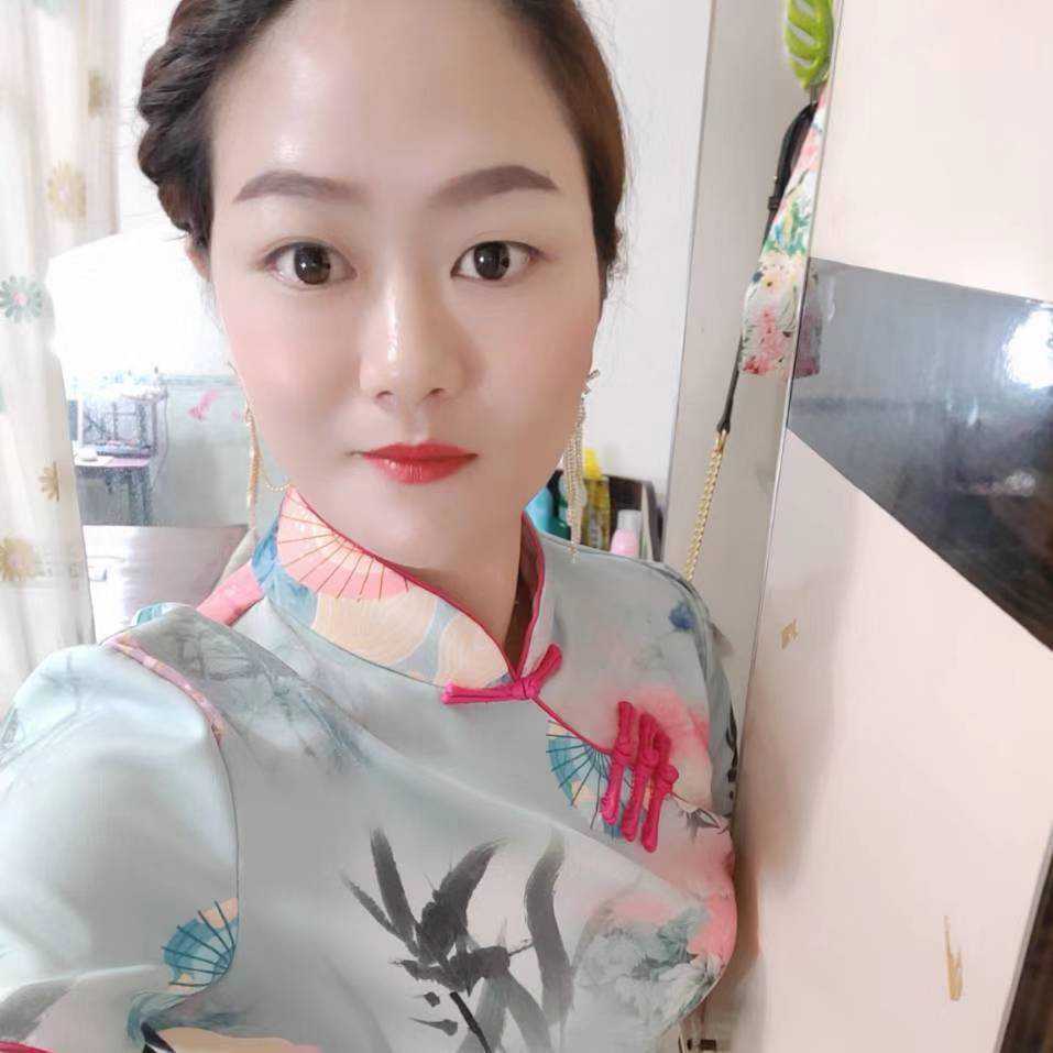 简单给镜子的照片