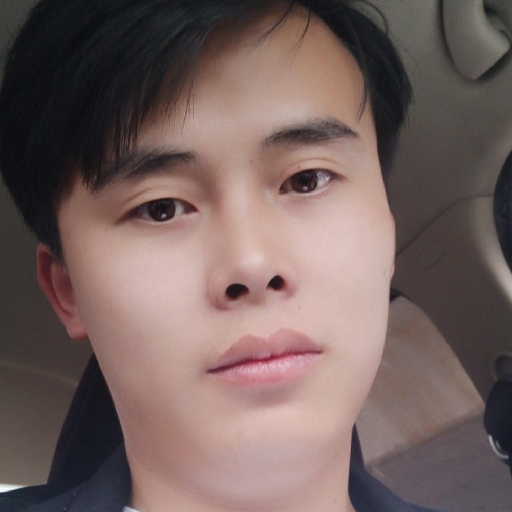 陆丹的照片
