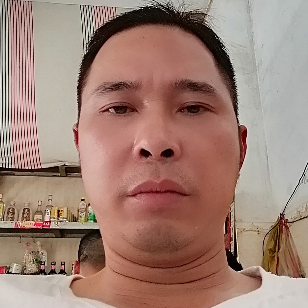 调皮倾心忘忧的照片