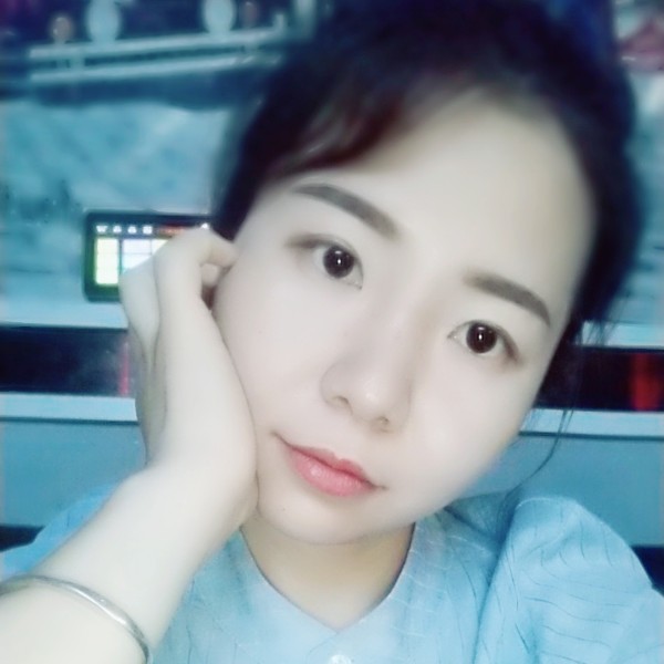 芫杨的照片