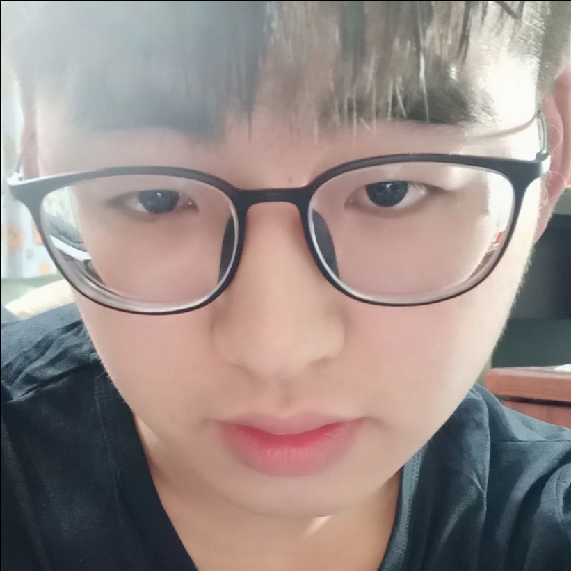 心锁单薄的照片