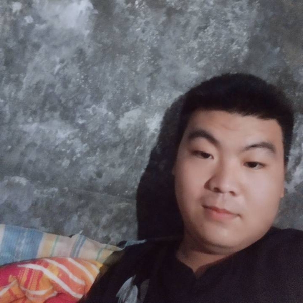 谦让就泪雨的照片
