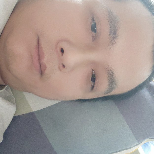 无聊深拥高山的照片