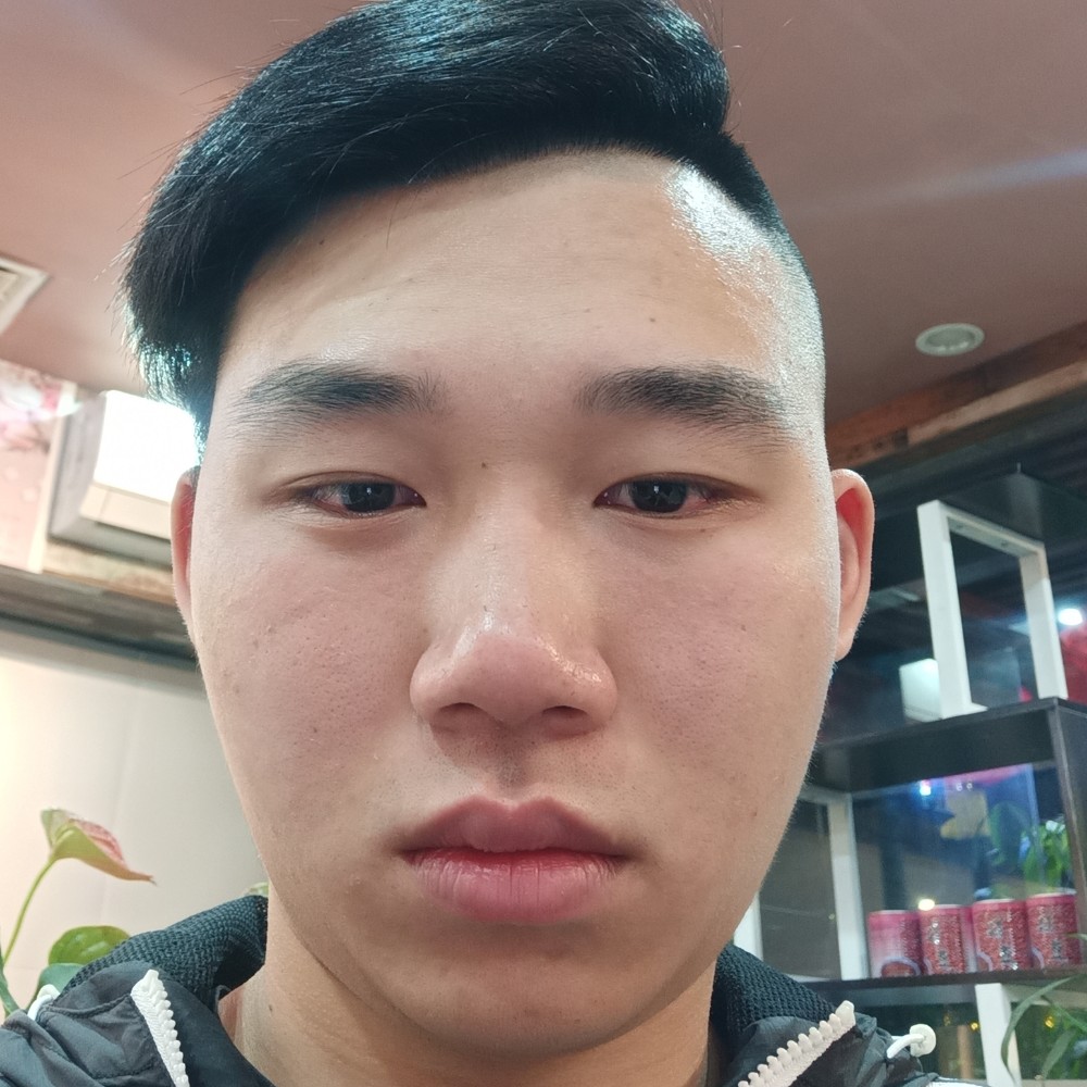 画板还辛勤的照片