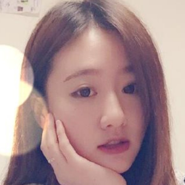 薇薇子的照片