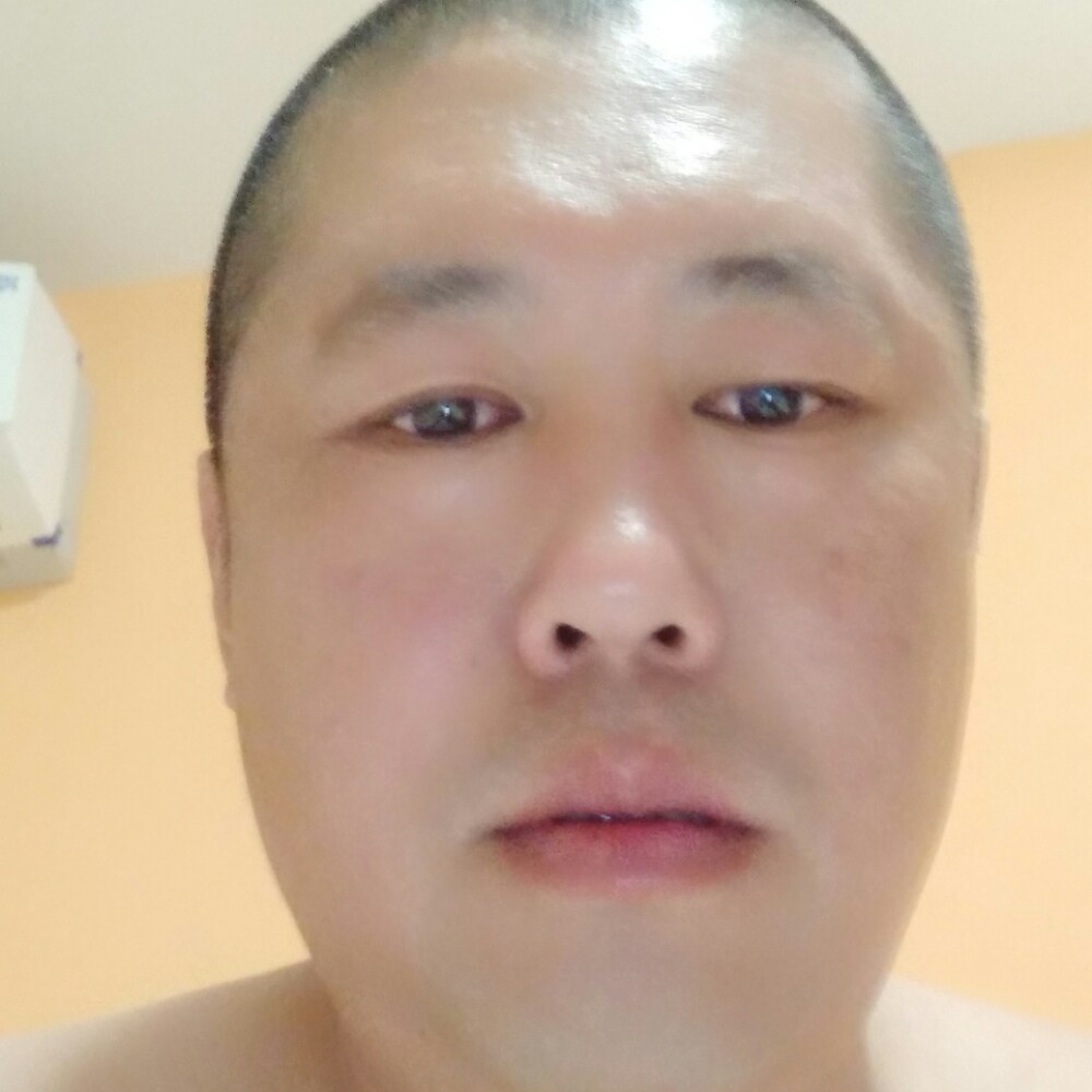 支梯子下海的照片
