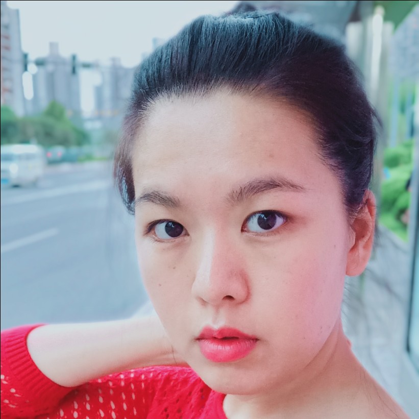 ZX,的照片