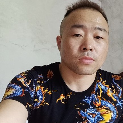 身影无垠的照片