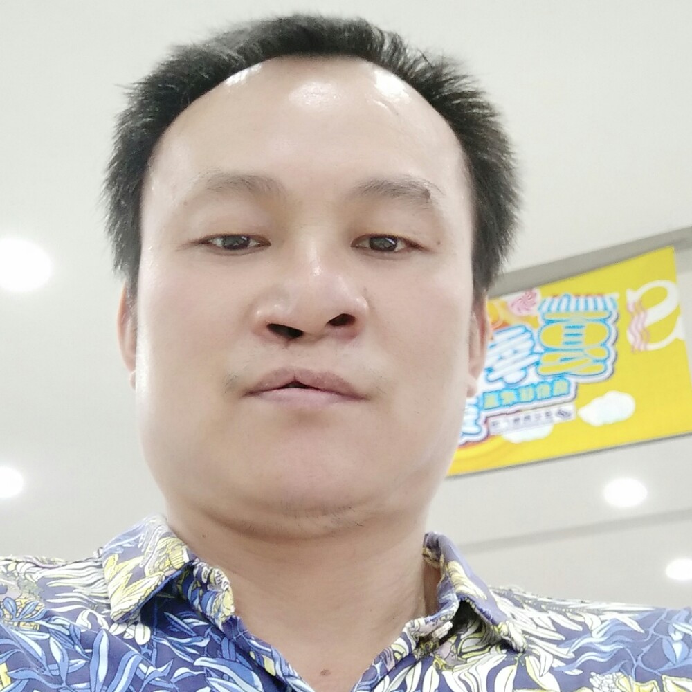 小土豆踢土豪的照片