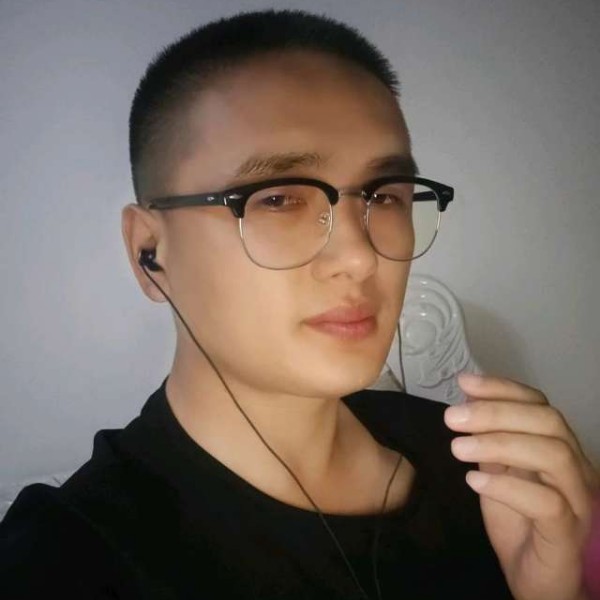 还单身等待玉漱的照片