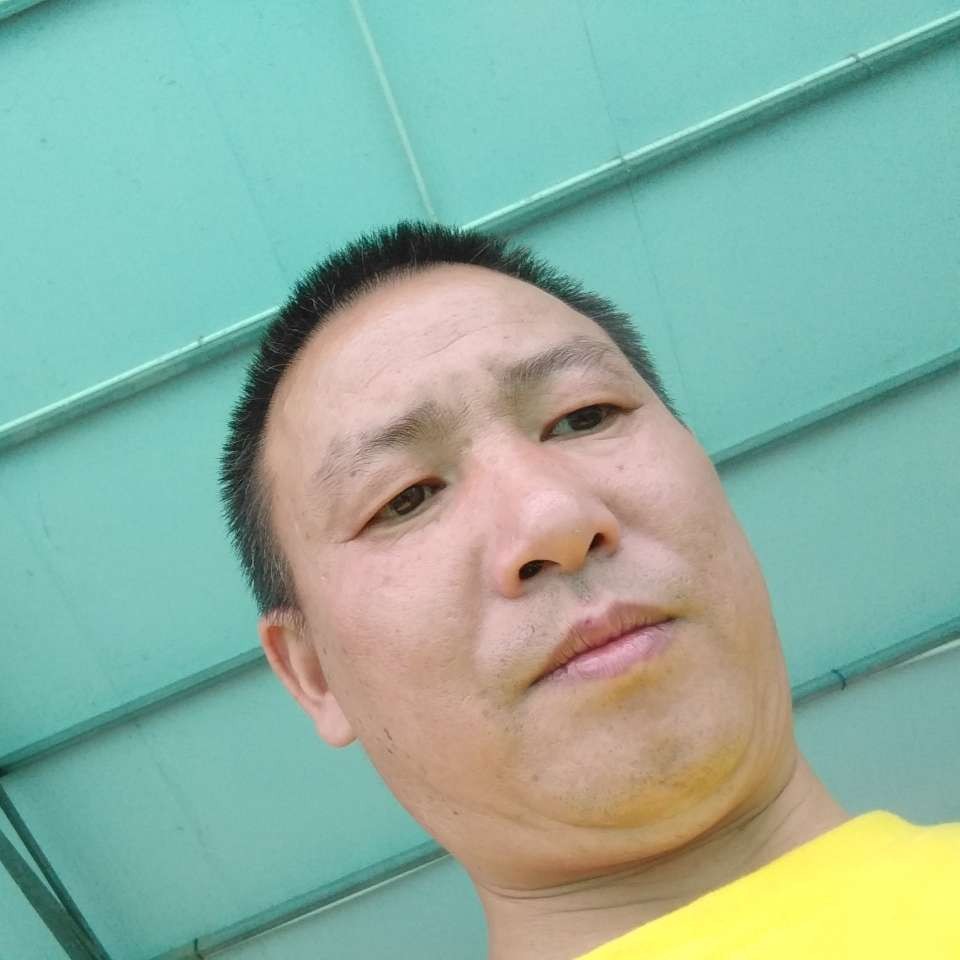 兴奋泪了钢铁侠的照片