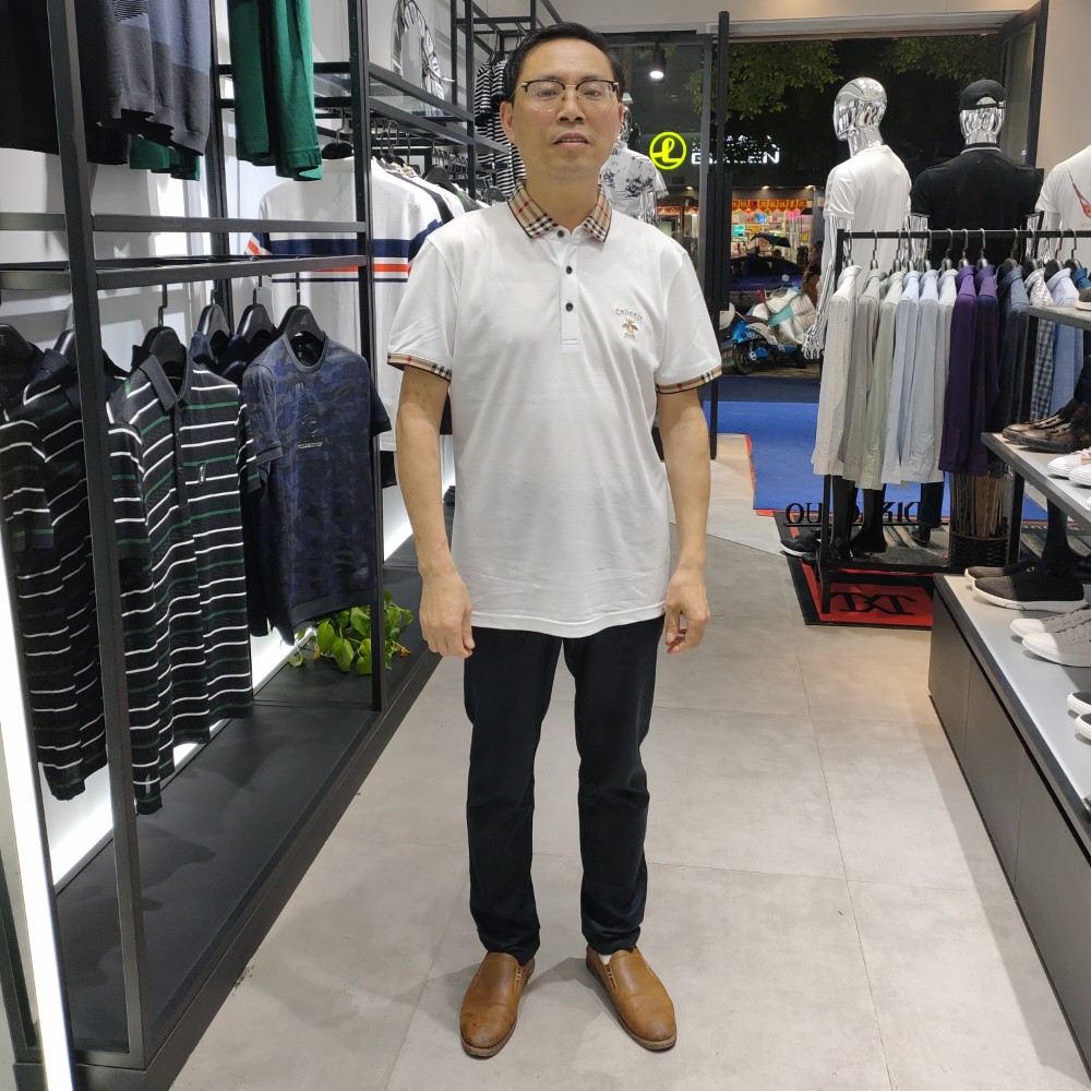 攀高峰的照片