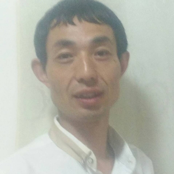 迷路超短裙的照片