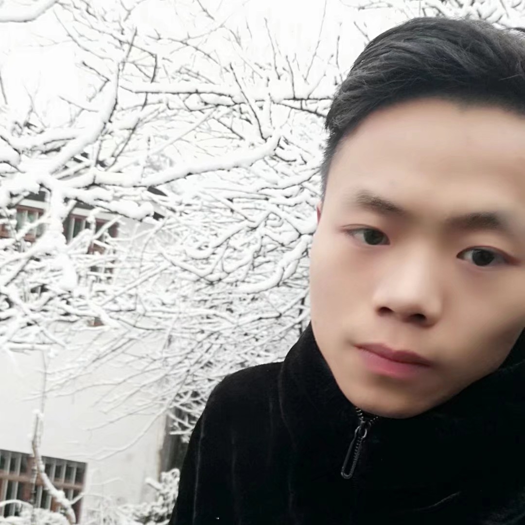 内向用故事的照片