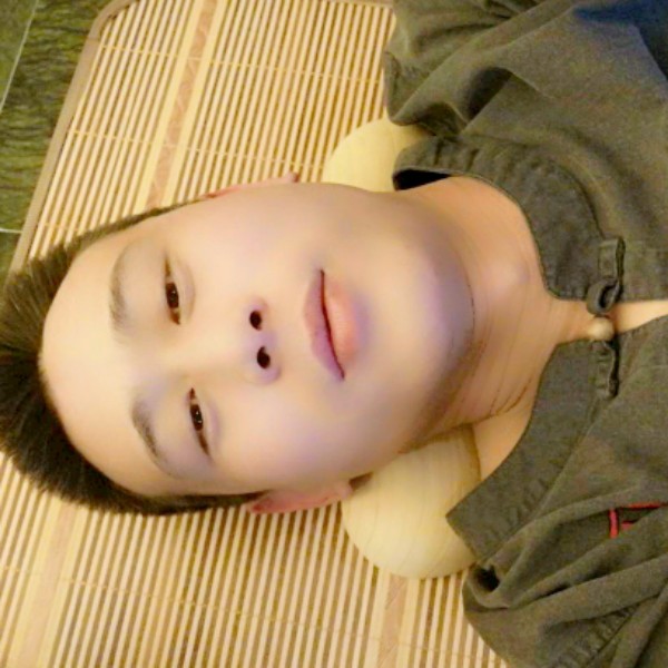 阳光挽手大神的照片