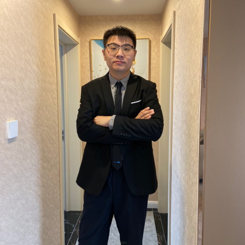 Mr.小陀螺的照片