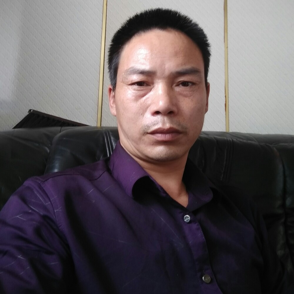 舒适红酒的照片