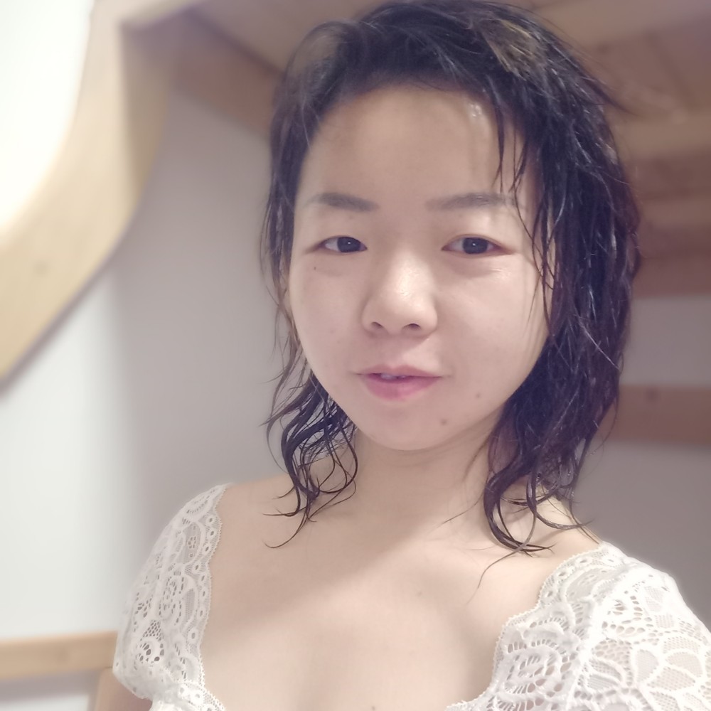 马背上的玫瑰的照片