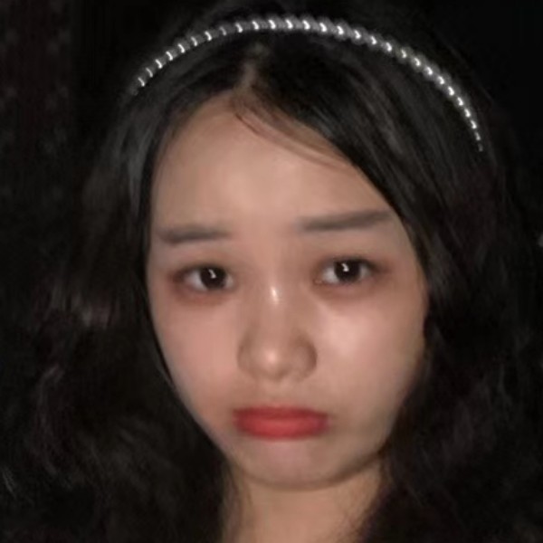 妩媚爱项链的照片