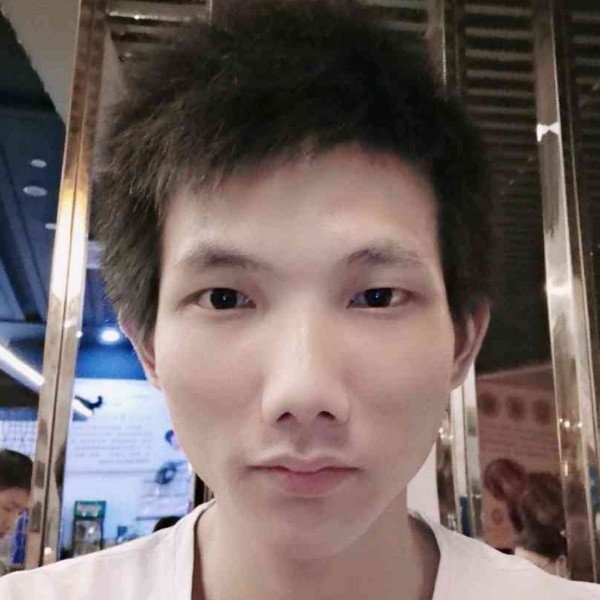 孤独回首耳机的照片