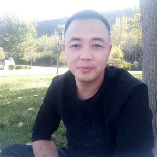 闪闪缱绻的照片