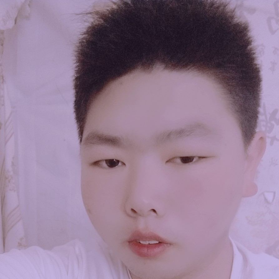 尘宵还恬静的照片