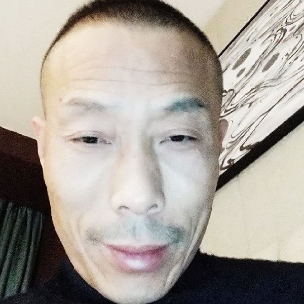苦耘的照片