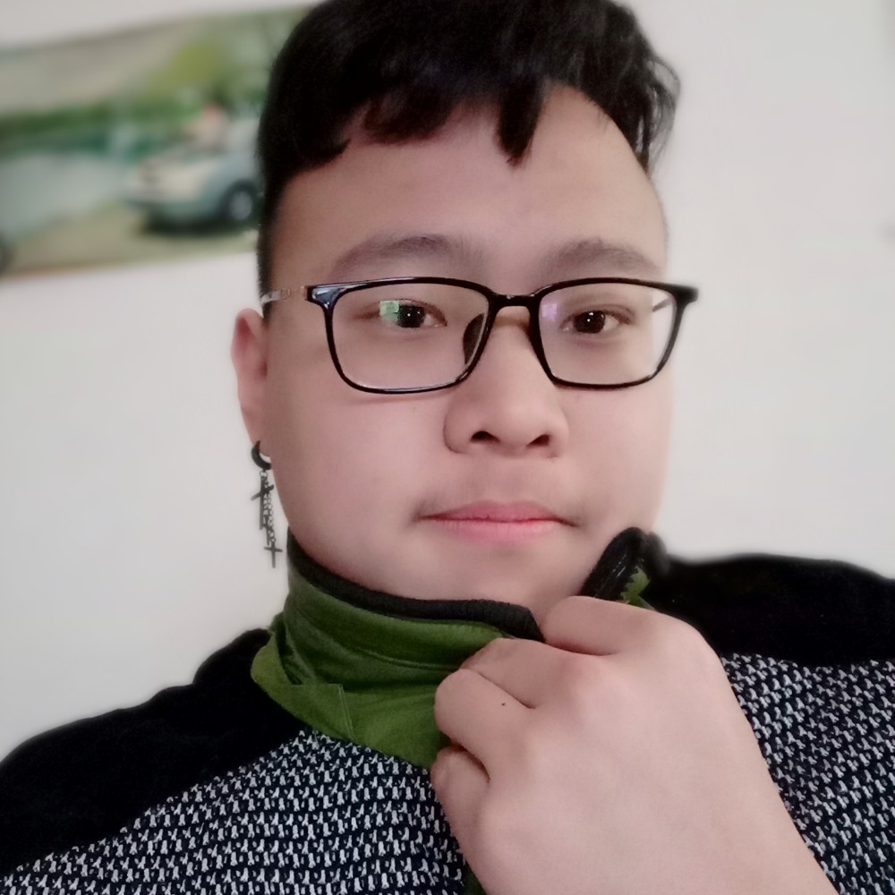 向鹏飞的照片